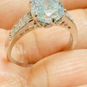 Wedding Ring Size 9 cubic zirconia